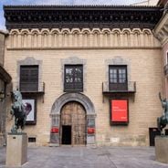 Zaragoza'daki Tarihi Anıtlar ve Turistik Yerler