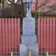 Kříž u domu 27 v Kozlanech