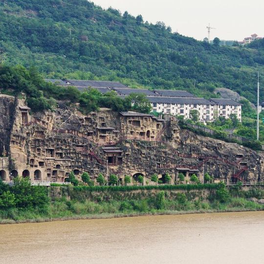 Thousands buddhas cliff