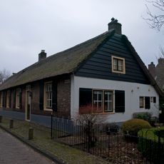 Smidslaantje 2, Laren