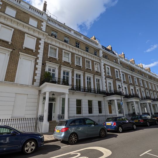 25-34, Onslow Gardens Sw7
