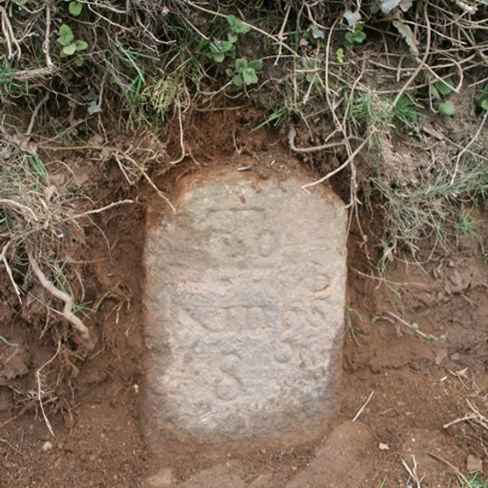 Milestone, 400m SE of Kitterford Cross
