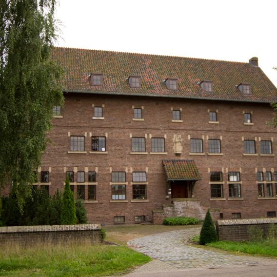 Klooster Dolphia