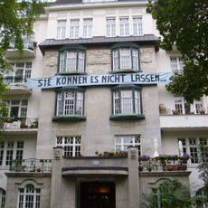 Haynstraße 1, 3, Hegestraße 41