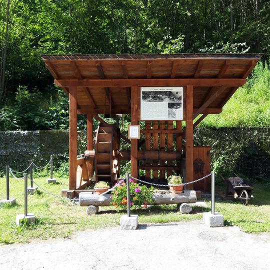 Frantoio per la lavorazione dell'oro