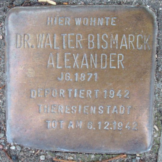 Stolperstein en memoria de Walter Bismarck Alexander