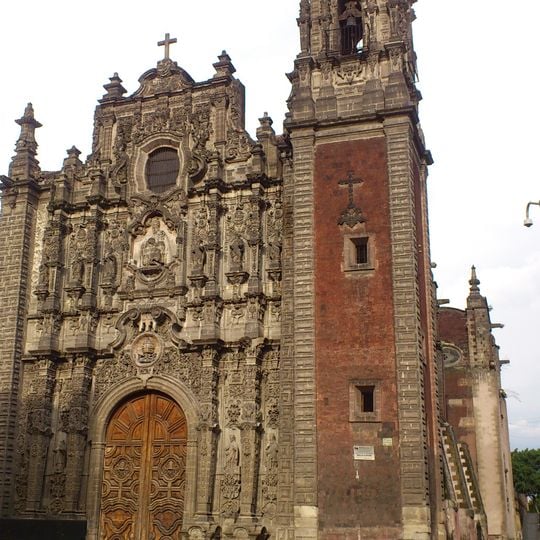 Iglesia de la Santísima
