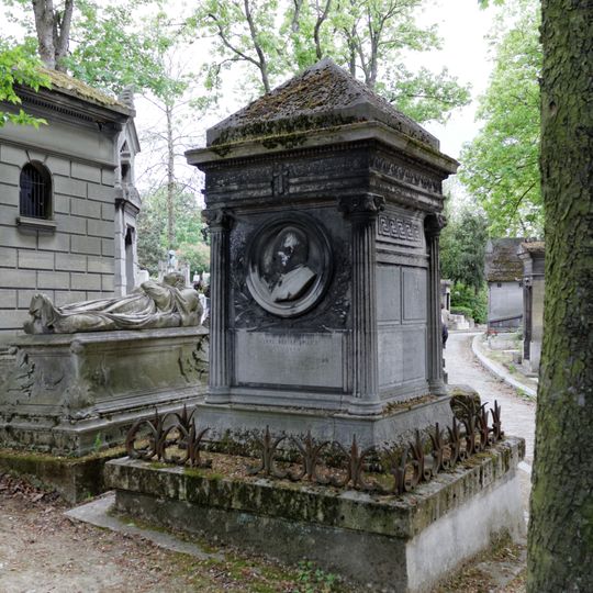 Grave of Savalle