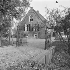 Oude Dijk 4, Baambrugge