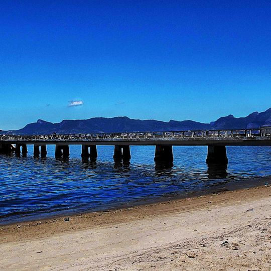 Cais dos Pescadores, Píer da Praia de São Bento