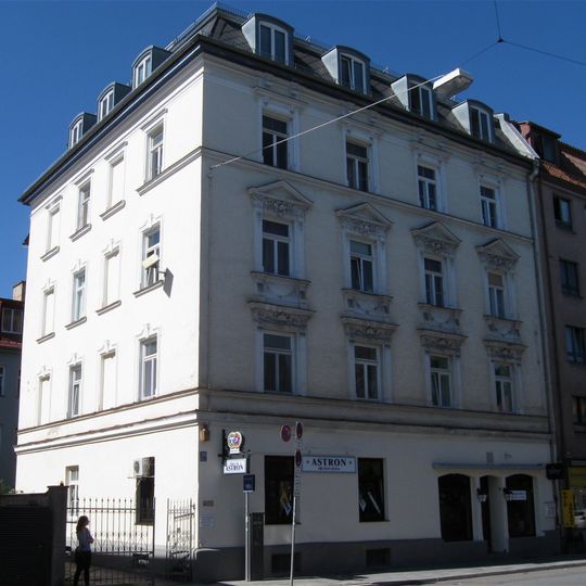 Mietshaus