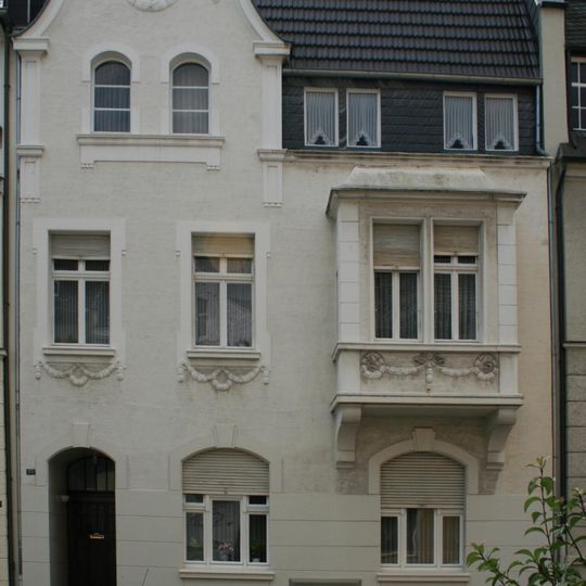 Luisenstraße 171