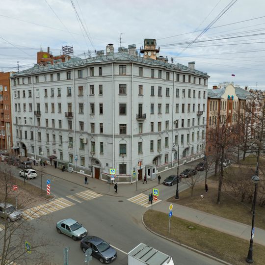 Leon Benois Revenue House