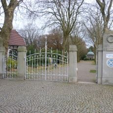 Cemeteries in Minden