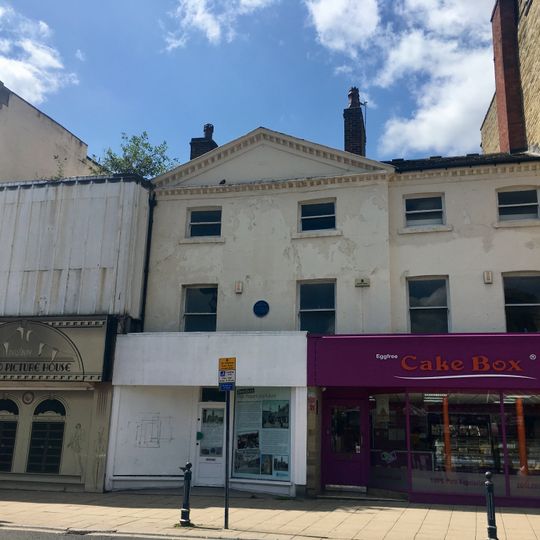 14 And 16, Market Place