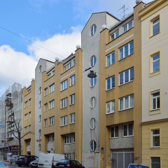 Wohnhausanlage Beckmanngasse 64