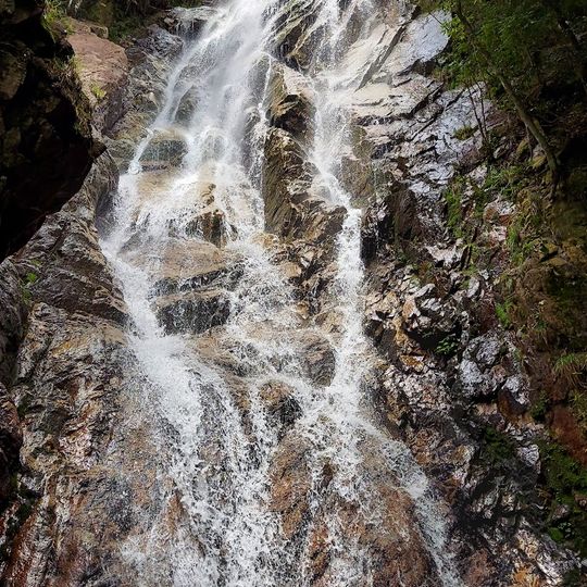 Yobai falls
