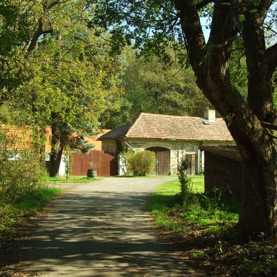 Cholupická bažantnice