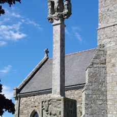 Croix du cimetière de Plestan
