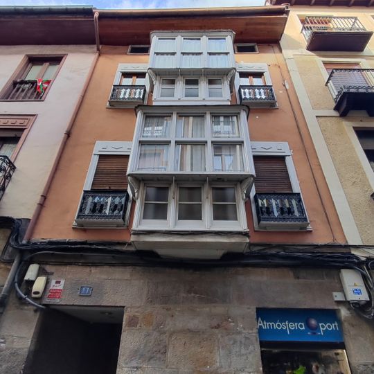 Casa Barrenkalea 17