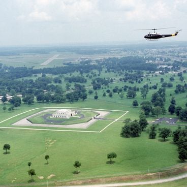Militaire gebouwen en vestingen wereldwijd