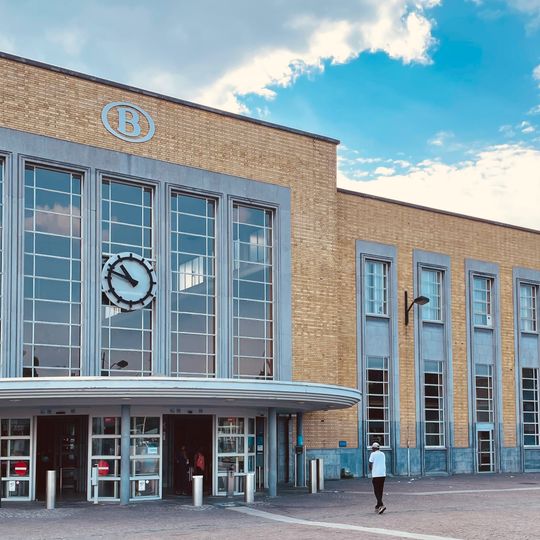 Brugge railway station