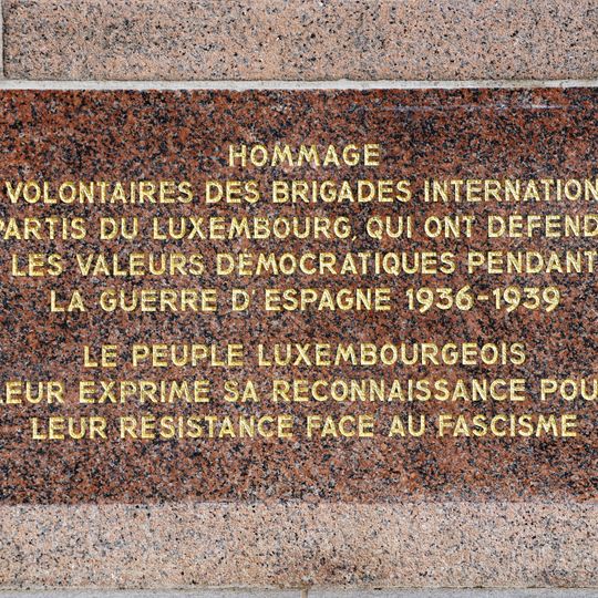 Plaque commémorative des Brigades internationales
