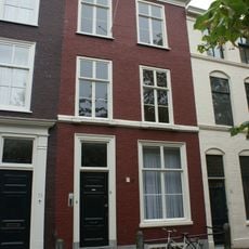 Nieuwe Uitleg 32, The Hague