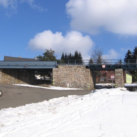 Železniční most přes Hamerskou ulici a Blatenský příkop v Horní Blatné