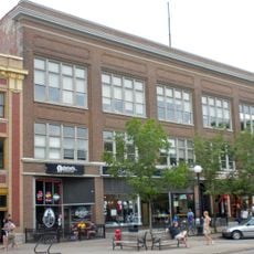 Paul–Helen Building