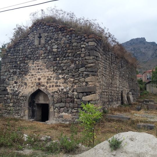 Saint Hripsime Church, Verishen