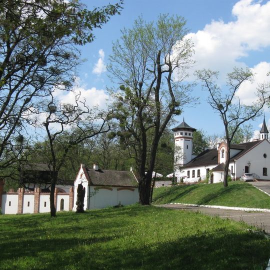 Zameczek Myśliwski "Bażantarnia" w Bugaju