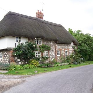 Woodrow Cottage And Attached Cottage To South