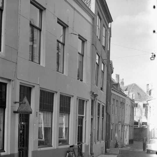 Latijnse Schoolstraat 2, Middelburg