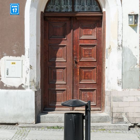 17 Market Square in Niemcza