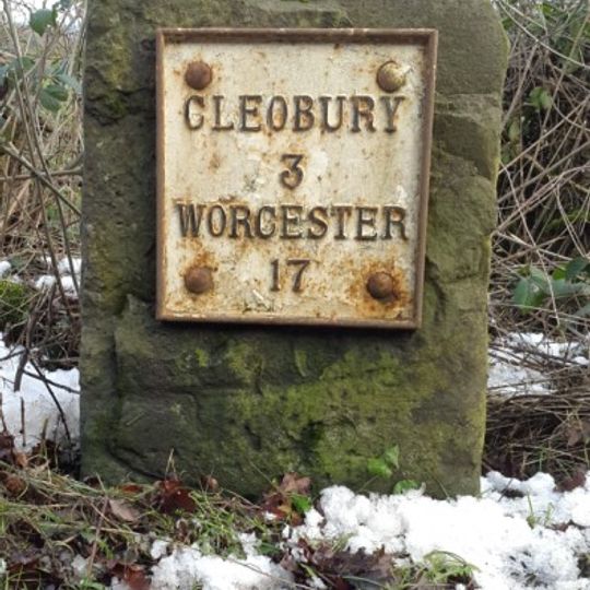 Milestone, between entrance to Carlton Farm and waterworks