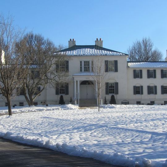 Oakland Manor