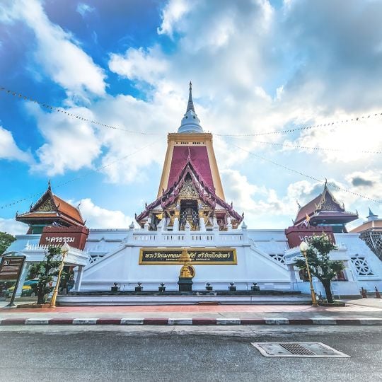 Wat Dhamma Mongkhon