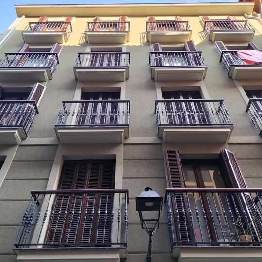 Casa Nagusia 19