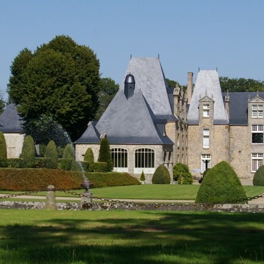 Château de la Roche-Pichemer