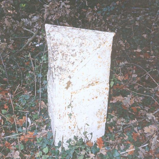 Milepost, village of Dean