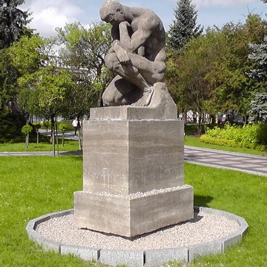 Pomnik „Upokorzony” w Słupsku