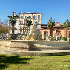 Hispalis fountain, Jerez's gate