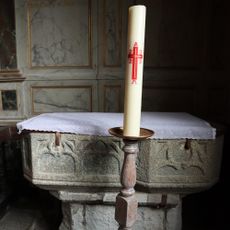 Fonts baptismaux à Javené