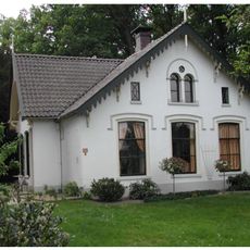 De Steltenberg: koetshuis/dienstwoning