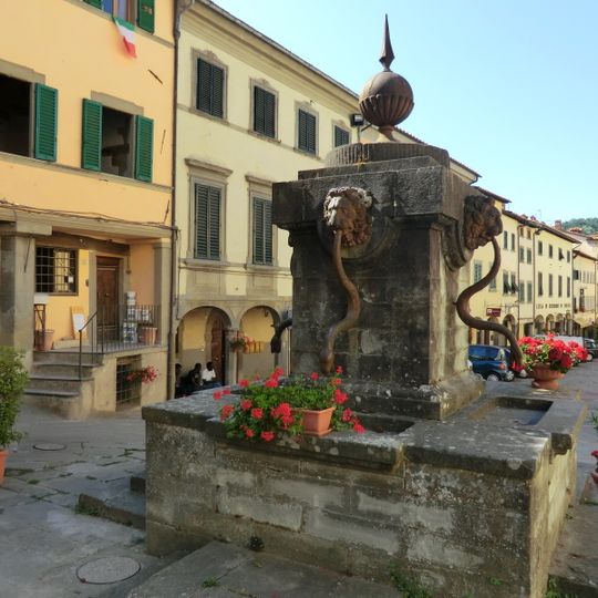 Fontana di Piazza Tanucci