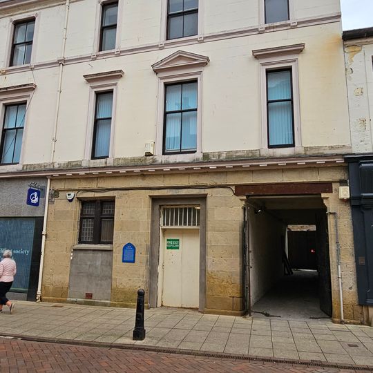 Falkirk, 147-149 High Street