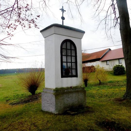 Výklenková kaplička v Petrově Lhotě