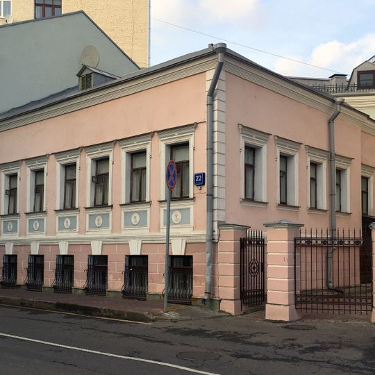 Большой Овчинниковский переулок 22 c3