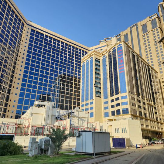 Amjad Al-Deafah Hotel